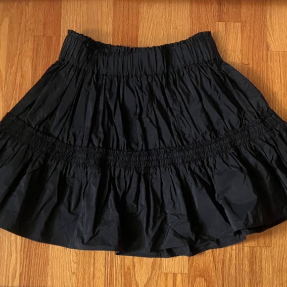 Medium Zara Black Skirt - Picture 2 of 3